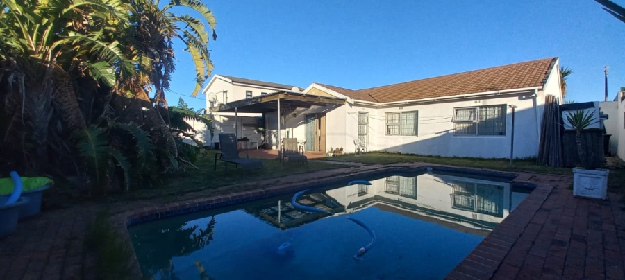 To Let 3 Bedroom Property for Rent in Wetton Western Cape